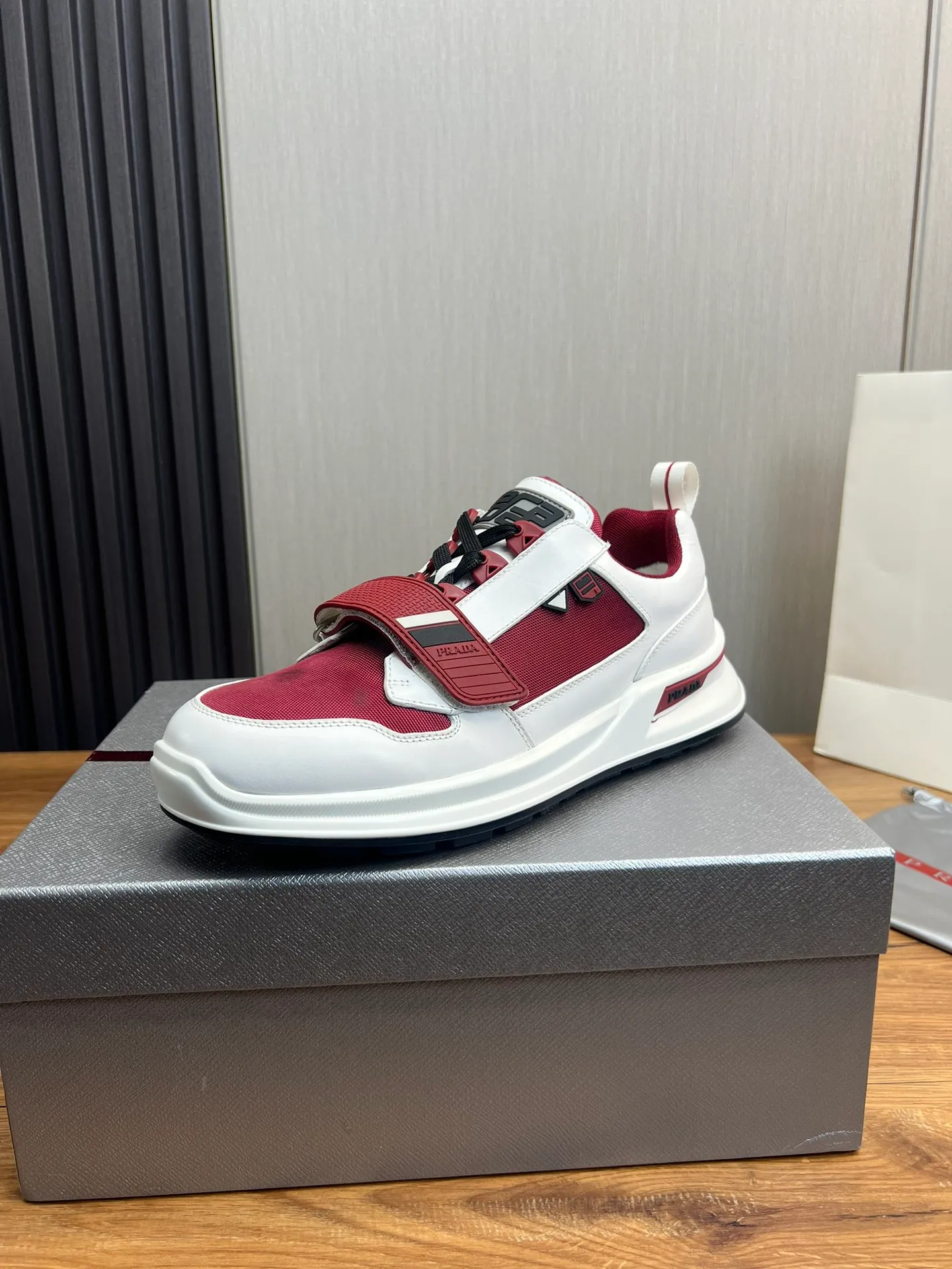 Men's shoes 💰620💰 [PRADA] Men's shoes are popular in the counter, official website is synchronized, high-quality shipments ✔️Original cowhide stitching mesh + cowhide lining, 1🆚1 replica, original original bottom, 38-45 (45 customized, non-refundable)